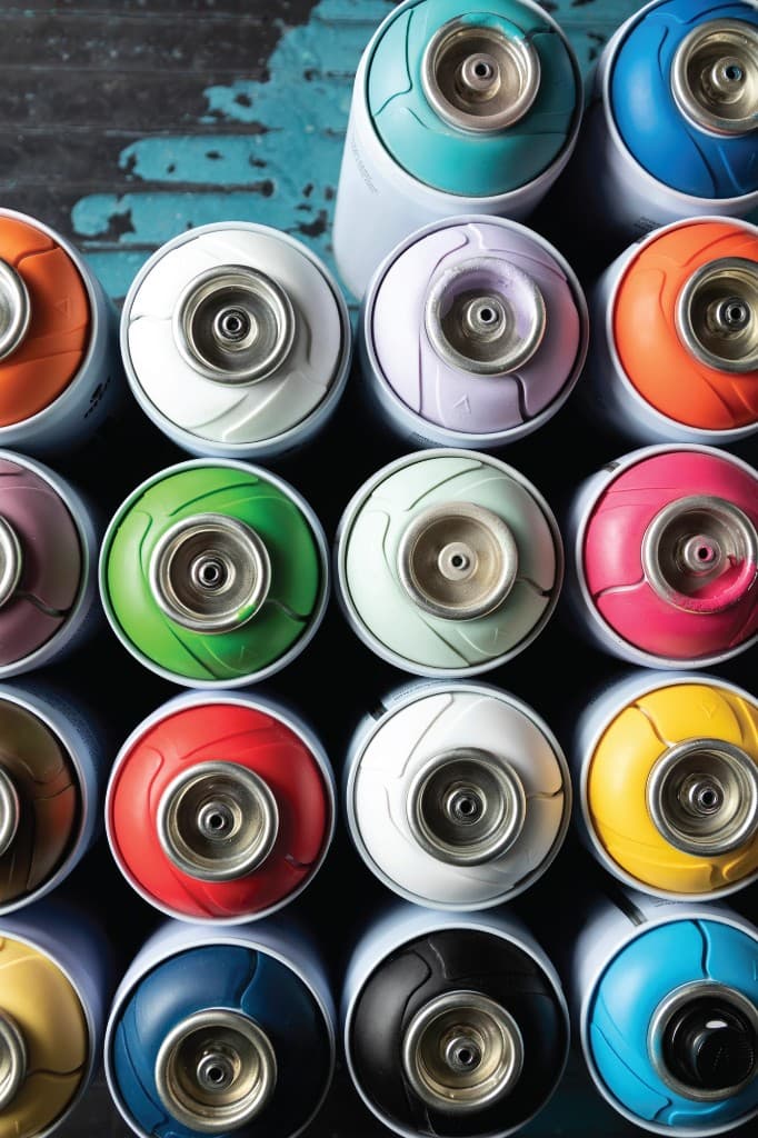 Wide range of acrylic spray paint cap colors